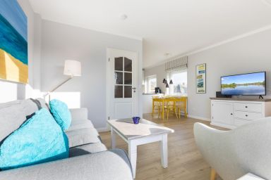 C-Haus Carola. App 13 - Helle und moderne 3-Zimmer Ferienwohnung mit ca. 65 m² in zentraler Lage, für bis zu 4 Personen.