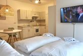 Wohnzimmer mit offener KÃ¼che