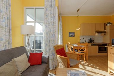 Apartmenthaus Atlantik - Hübsches Ferienapartment mit sonniger Terrasse, direkt an der Ostsee gelegen!