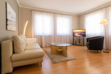 Inselstrand - Hübsche Ferienwohnung für zwei Personen inkl. Tiefgarage  - nur 100 m zur Ostsee