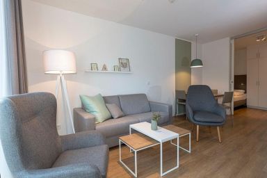 Apartmentvilla Anna See - Komfortables Ferienapartment in Strandnähe mit sonniger Loggia & Sauna im Haus!