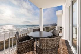 Balkon mit Ostseeblick