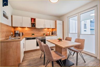 Klippenblick - Moderne Ferienwohnung mit Sauna & Blick ins Grüne