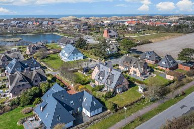 Landhaus Tannic - Beste Lage am Dorfteich. Beste Ausstattung. Üppig Platz.