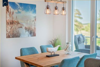 Ferienwohnung Heimat Hafen - Moderne Ferienwohnung mit Balkon & Sauna – ruhig gelegen im Grünen