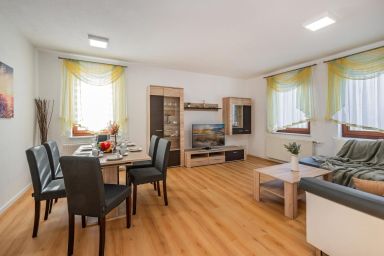 Ferienhaus Otto mit 3 Schlafzimmern und Sonnenterrasse - Ferienhaus Otto: Ihr Zuhause auf Usedom, nur 300 m zum Strand