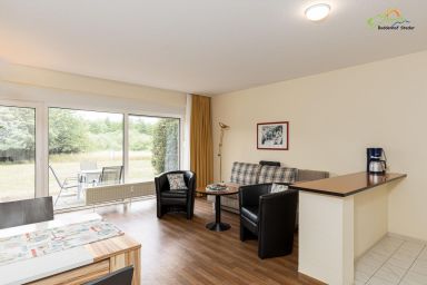 Apartment für Drei 46 - Ferienwohnung 46 – Helles Erdgeschossapartment mit WLAN und Terrasse