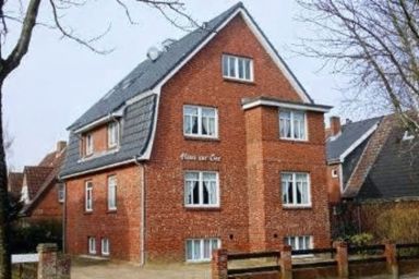 Haus zur See - Wohnung 1 - Ferienwohnung in Wyk auf Föhr: 40 m², Garten & Strand nah (400 m)