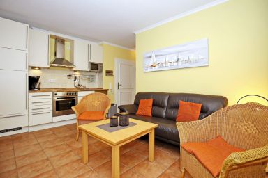 Dünenschloss - 3 Zimmer Ferienwohnung mit Terrasse, bis 4 Personen,behindertenfreundlich