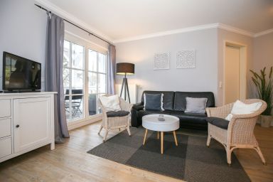 Strandstraße 16 - 3 Zimmerwohnung für bis zu 4 Personen mit Balkon