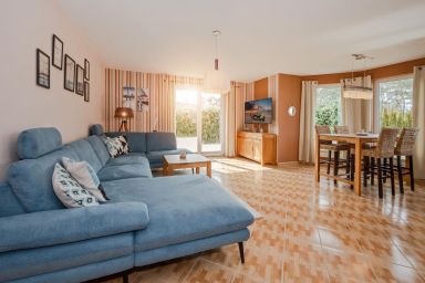 Ferienwohnung Strandläufer mit Badewanne, Terrasse mit Grill und Strandkorb - Moderne Ferienwohnung in Ahlbeck mit Terrasse – strandnah auf Usedom