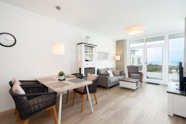 Südkap - Ferienwohnung B-07 mit Balkon & Meerblick für 2 Gäste - strandnah in Pelzerhaken