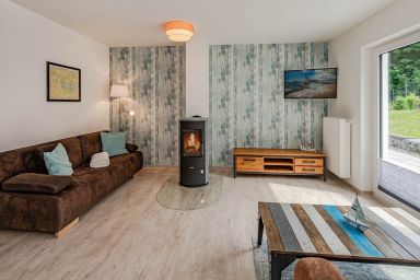 Villa Doris - Moderne Ferienwohnung mit Terrasse, nur 800 m vom Strand entfernt