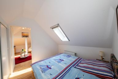Ferienhaus mit Garten, 500 Meter zum Strand