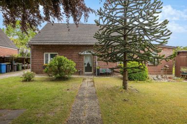 Schöne Ferienwohnung in Berumbur mit Garten