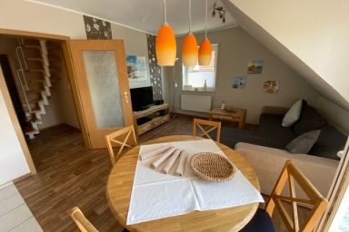 Stilter "Ferienhaus Kluntje" - Ferienwohnung Wellenweiss - 15450