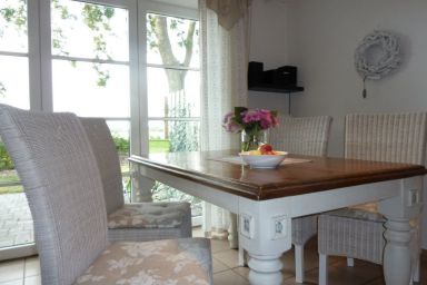 Liethshof - Ferienwohnung mit 2 Schlafzimmer, 58 qm, Parterre mit Terrasse