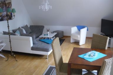 Modernisierte Ferienwohnung mit Balkon - Modernisierte Ferienwohnung mit Balkon .1