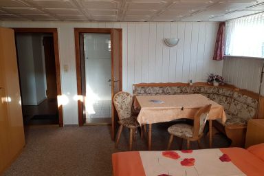 Ferienwohnung in Ahlbeck - Ferienwohnung (Souterrain bis 3 Pers.)