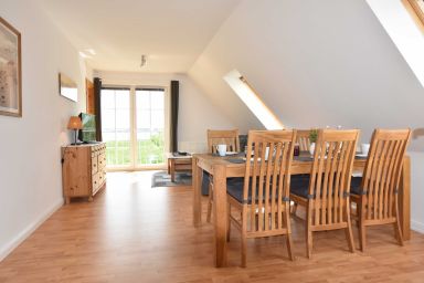 Ferienwohnungen  Zum Breitling OVS 691 - App.6 / 4-Raum (6 Erw.+ 1 Baby), DG, mit  Wasserblick