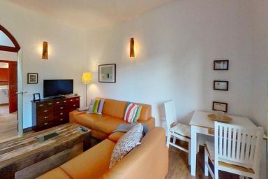 Ferienwohnungen am Seliner See mit Terrassen - 01 Ferienwohnung am Seliner See mit Terrasse