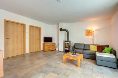 Zinnowitz, Haus Werder Wohnung 1 mit Kamin - Zinnowitz, H. Werder - EG WG1 (2-4P)