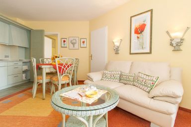FeWo Am Strand / Strandvilla Belvedere (Ostseeallee) - FW 28, Ferienwohnungen am Strand - max. 4 Personen