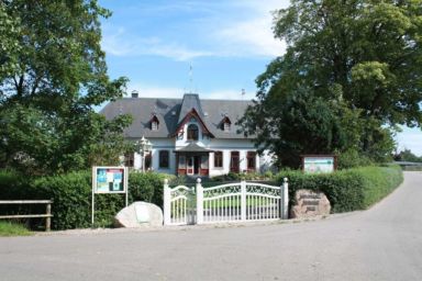 Herrenhaus mit Ferienwohnungen 1-6 - Herrenhaus Ferienhof Wick, FW2