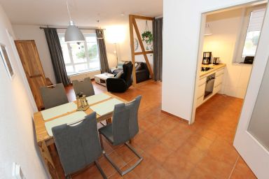 MR: Haus Holstein Whg. 12 mit Balkon - Haus Holstein Whg. 12 mit Balkon