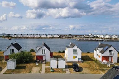Ferienhaus Boje  by Seeblick Ferien ORO, direkte Wasserlage,Sauna