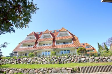 Hafenhäuser Breege - hafennahe Maisonette-Wohnung mit Meerblick, Balkon - Hafenhäuser Breege FeWo 06