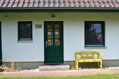 Ferienwohnung FR9 "Luise" - 2-Zimmer-Fewo für maximal 4 Personen im Erdgeschoss mit WLAN