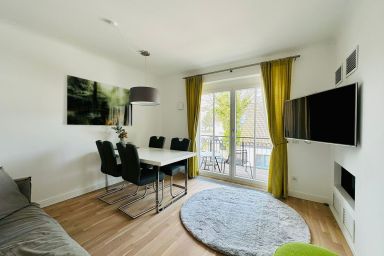 Logierhaus Friedrich - Exklusive Ferienwohnung in Zingst mit Balkon und Meerblick – direkt am Strand