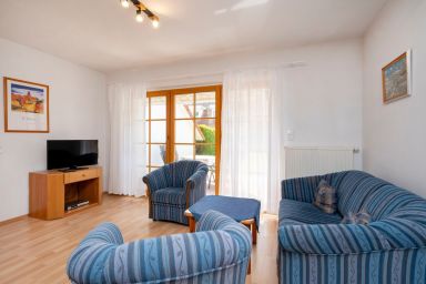 Ferienpark Freesenbruch - Komfortables Reihenhaus in Zingst mit Garten, Terrasse und beheiztem Pool