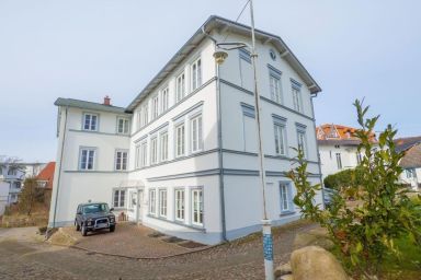 Sassnitz - Seaside Appartements - Seaside Appartements,  "Yellow"