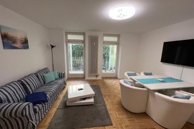 Apartment BERNSTEIN im EG mit Garten, Smart-TV - Ferienwohnung Bernstein ruhig mit Garten