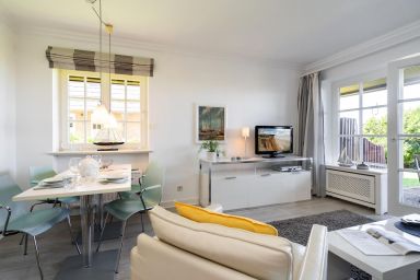 Kampen Sunny-Beach - Exklusives App. für 2 Pers. mit Terrasse samt Meerblick in Kampen, inkl. WLAN.