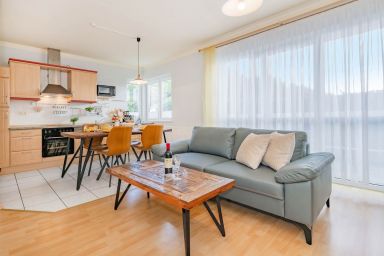 Haus Kastanie - 01 - Haus Kastanie 01 – Komfortable Ferienwohnung mit Terrasse in Zinnowitz