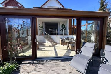 Haus Ostseesprung - Ferienhaus - gratis WLAN, Parkplatz und gem. Garten - Großes Ferienhaus mit Garten, inkl. Parkplatz & WLAN - ruhig, familienfreundlich