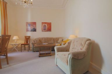 Haus Karzenburg Fewo 1 - 50 m² Ferienwohnung für 3 Personen – Hunde herzlich willkommen