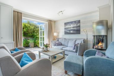 Budersand 53 - Modernes Ferienhaus mit 3 Schlafzimmern mit Terrasse, Strandkorb und Kamin