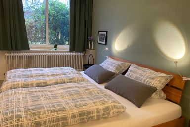 Appartement in Osterbruch mit Grill, Terrasse und Garten