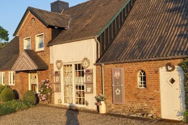 Ferienhaus in Bohmstedt mit Großem Garten