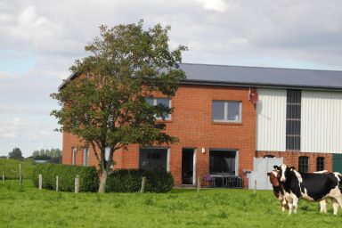 Geräumiges Ferienhaus mit Garten und Weitblick ins Grüne