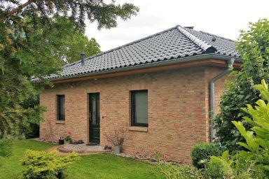 Ferienhaus "Feenia" - Das Familienhaus im Angelparadies Rügen