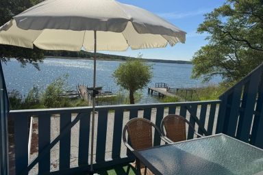 Charmante Ferienwohnung in Neukloster mit Terrasse