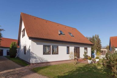 Ferienwohnung mit großem Garten und Lagerfeuerplatz