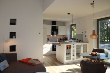 Ferienwohnungen Seerose - Seerose VEER, 54qm, Westbalkon, 1 Schlafzimmer, max. 2 Personen