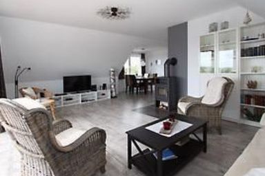 Moderne Ferienwohnung mit Südbalkon und Strandkorb - Moderne Ferienwohnung mit Südbalkon und Strandkorb .1