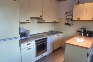 mit Wintergarten und Garten am Deich - mit Wintergarten und Garten am Deich .1